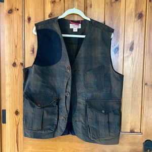 NWOT Filson waxed vest LARGE